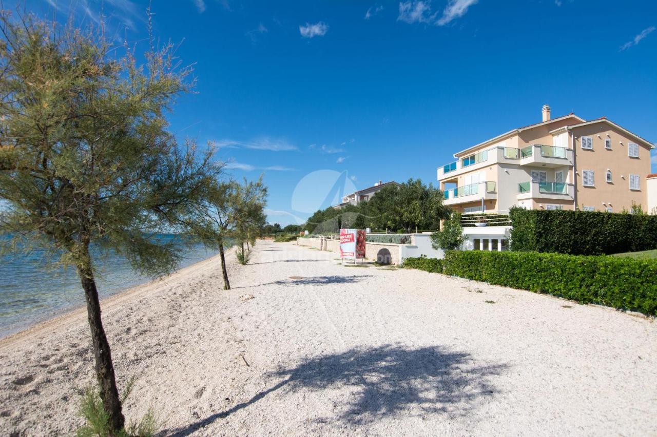 Apartments Citrine On The Beach Biograd na Moru Kültér fotó