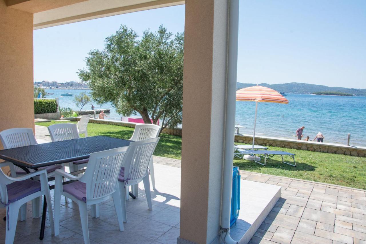 Apartments Citrine On The Beach Biograd na Moru Kültér fotó